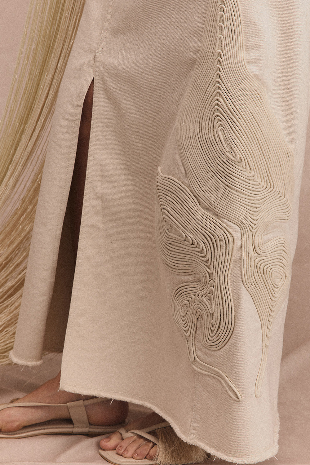 Arena Blanca Organic White Skirt with Embroidery