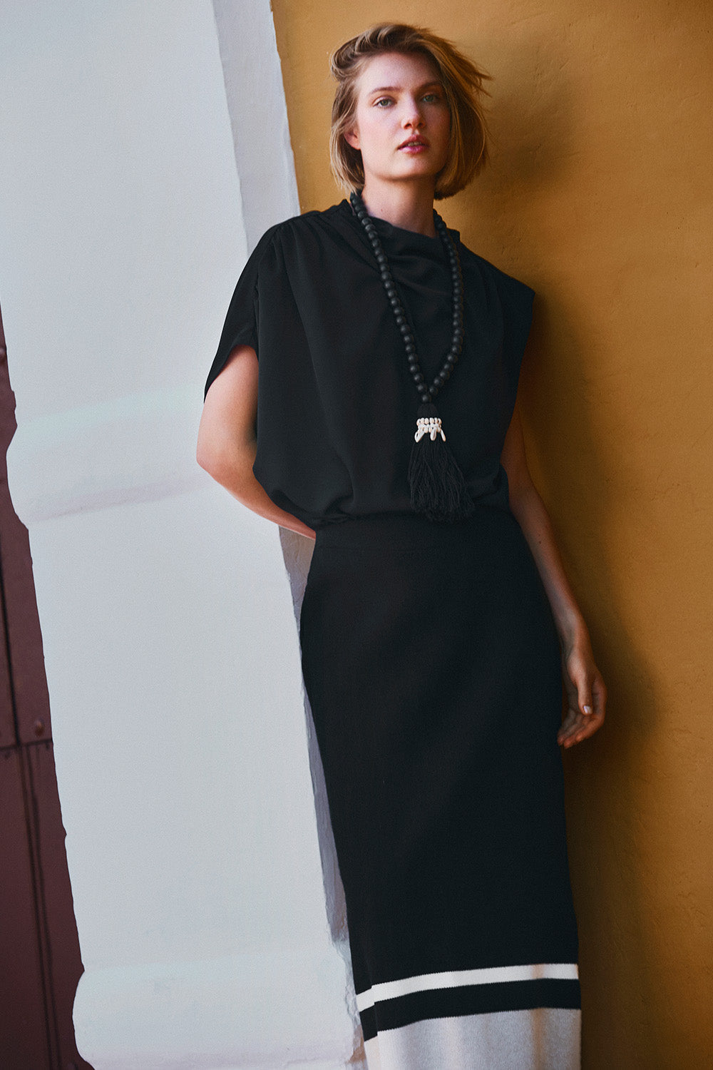 Vesta Skirt Ivory Black