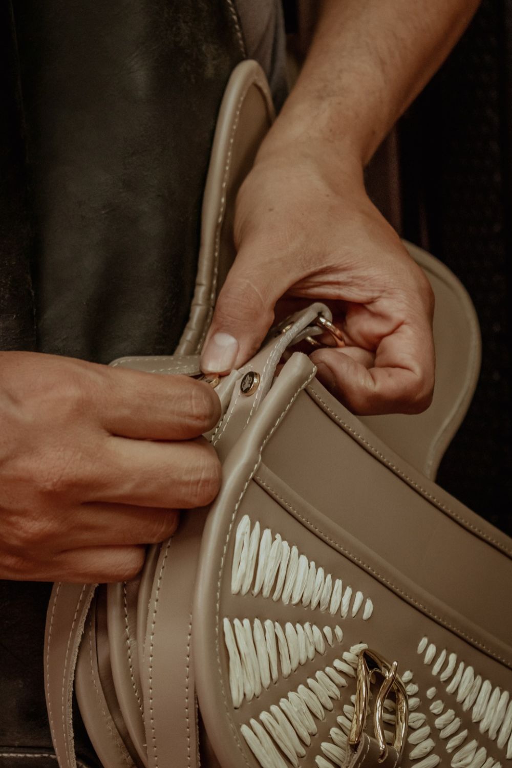 La Hilandera Bag Taupe