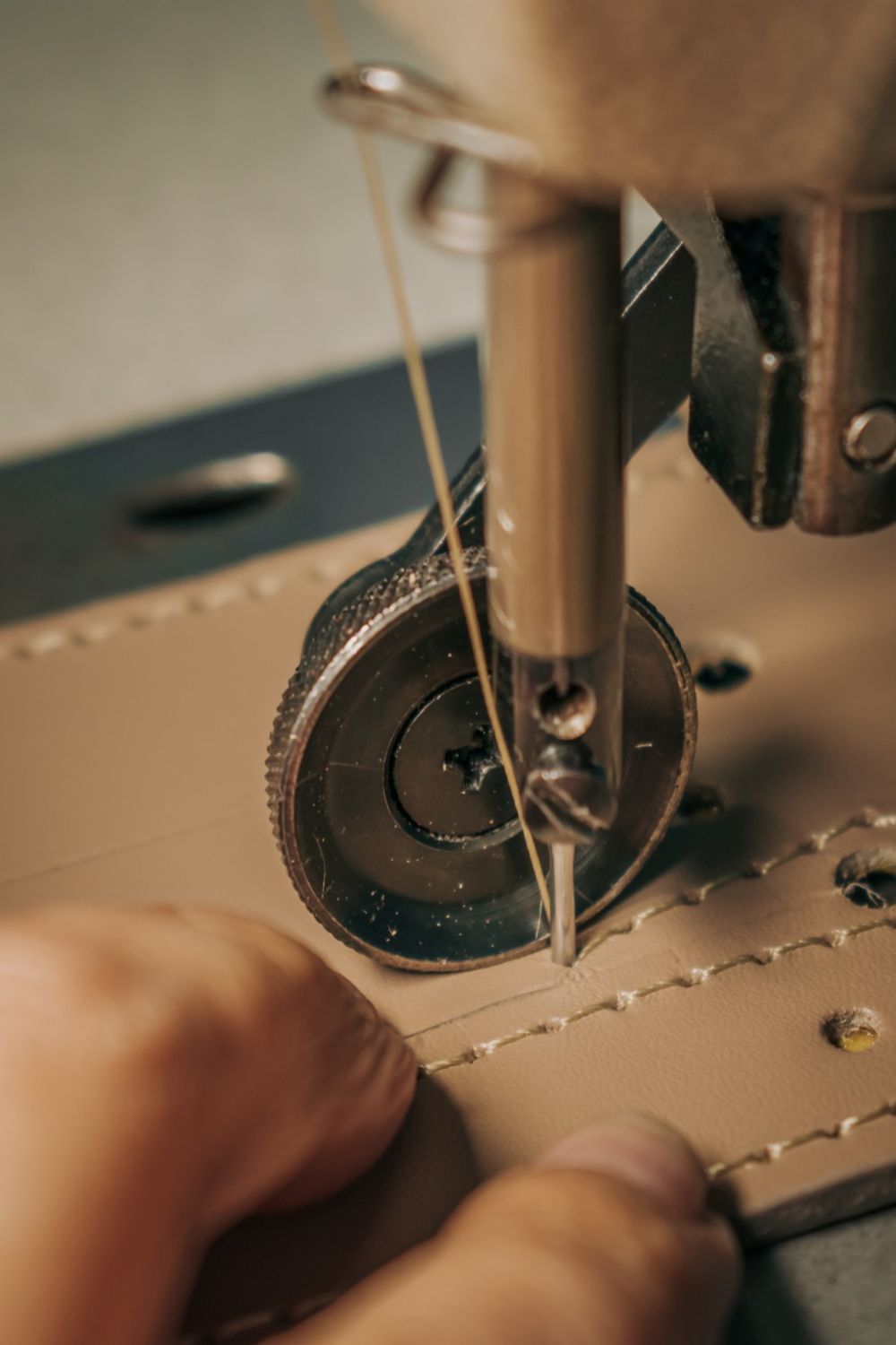 La Hilandera Bag Taupe