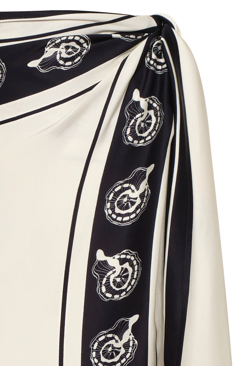 Coral Skirt Ivory Black