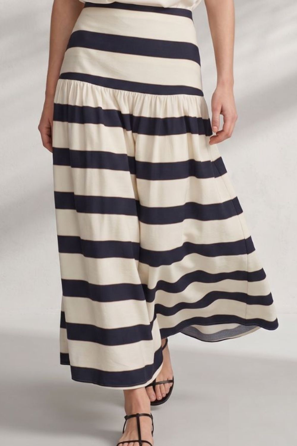 Andalucia Skirt Ivory Navy